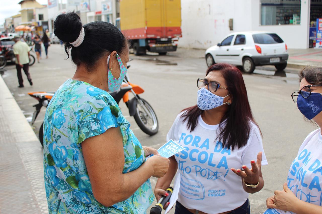 Seis escolas da rede municipal entram na Blitz Dinolândia